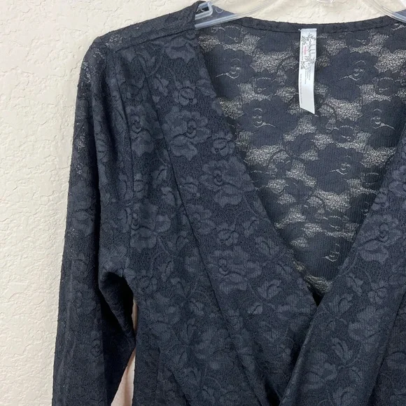 Intimately Free People- Black Lace Bodysuit Women’s Size Large, NWOT - Picture 7 of 10